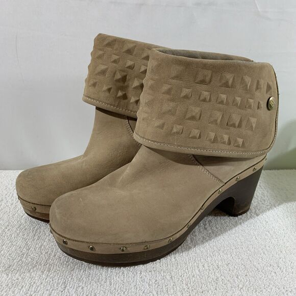 Ugg’s Classic Lynnea Studded Clogs Boots Womens 6 Booties - Picture 1 of 9
